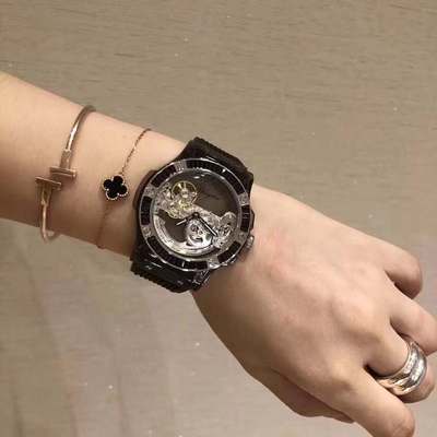 Rubber watchband Hollow-out mechanical watch Wristwatch designer round Dial Lady watch for women